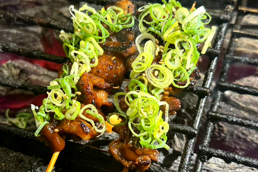 焼鳥かなざわ 牛すじの赤味噌焼き